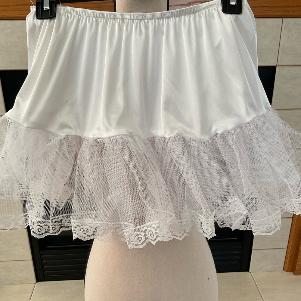 Charades Petticoat Mini Tutu Tulle Skirt, One Size - Picture 2 of 6
